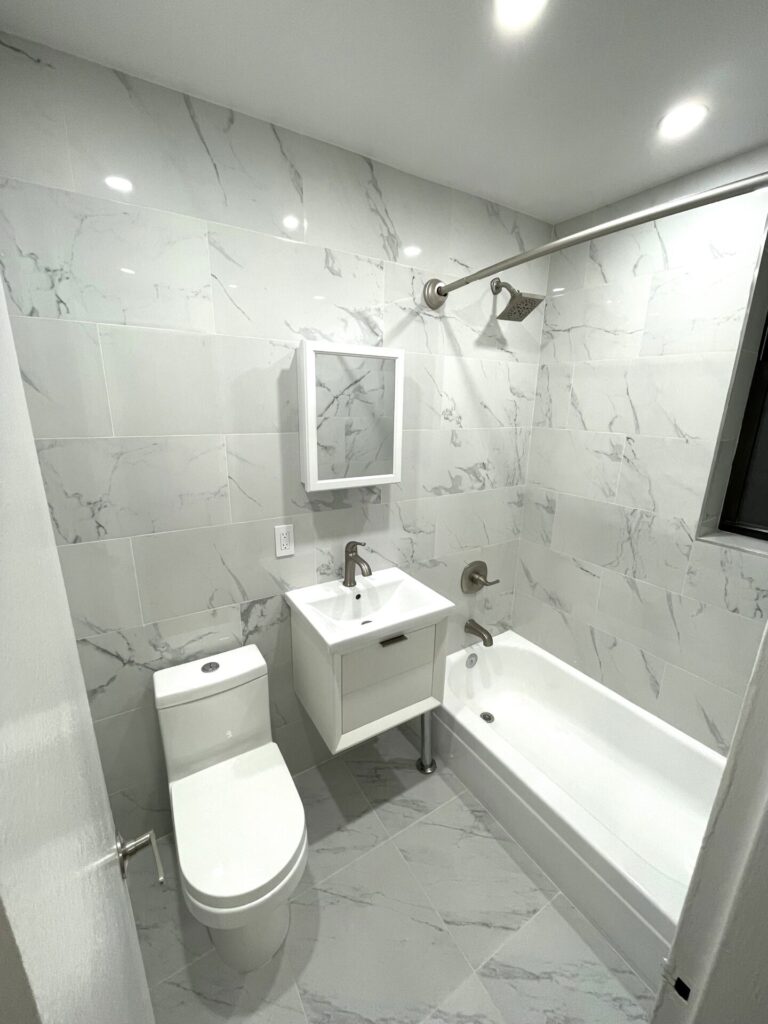 【1BR:お家賃$2,700/月】ミッドタウンWEST・リノベ済み