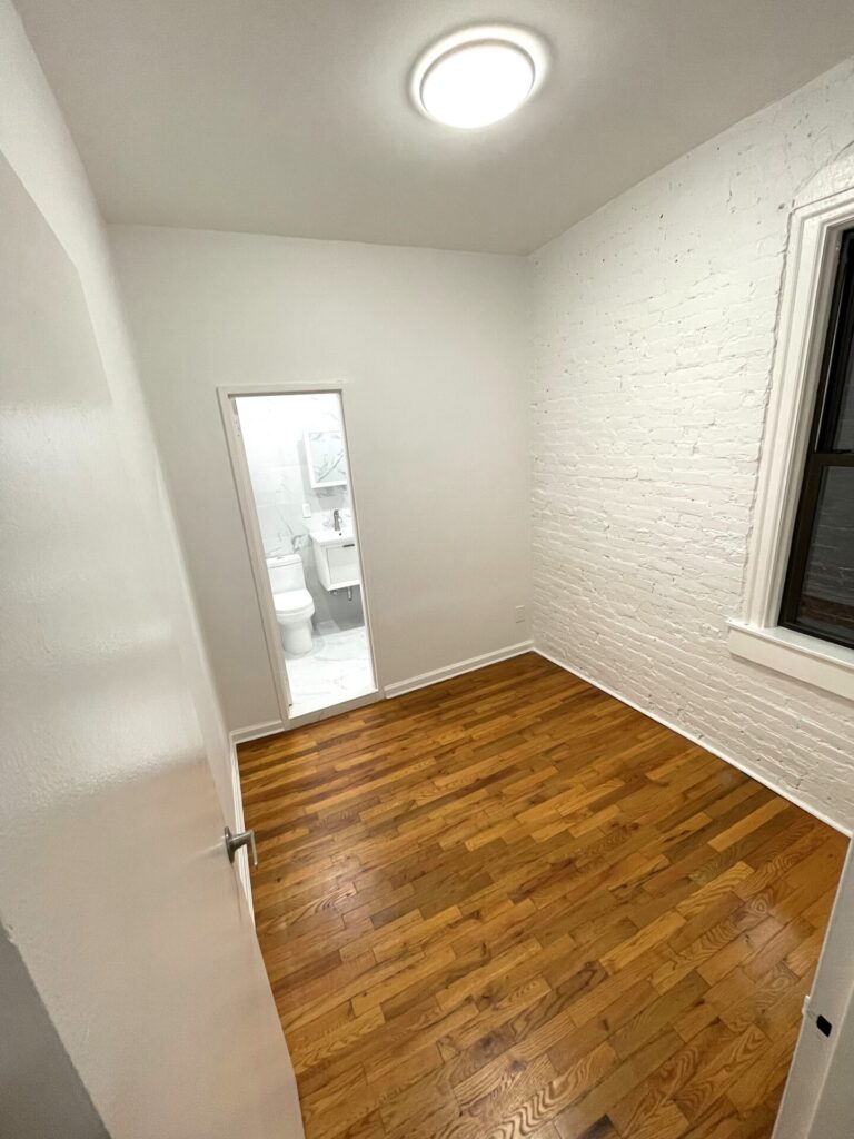 【1BR:お家賃$2,700/月】ミッドタウンWEST・リノベ済み
